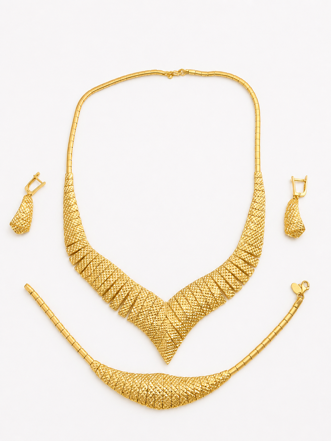 18K Gold Necklace, Earring & Bracelet Set