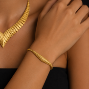 18K Gold Necklace, Earring & Bracelet Set
