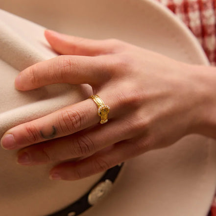 18K Gold Solitaire Ring